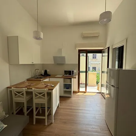 Ad Maison *